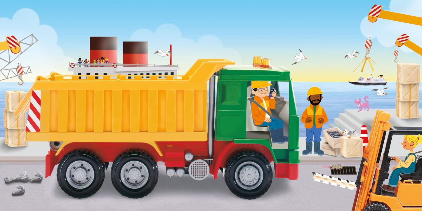 Carte clapete pentru copii - Lift and Look Trucks, Usborne, 1 an+