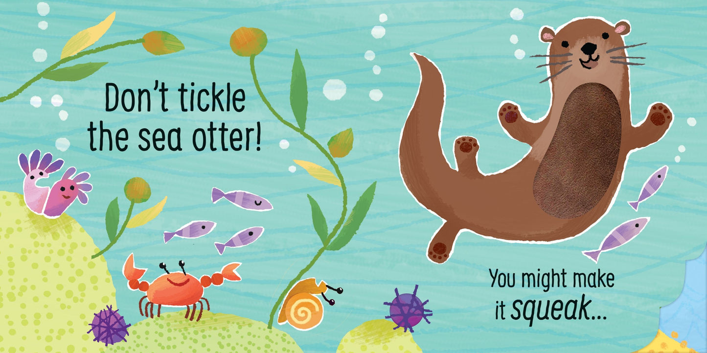 Carte senzoriala cu sunete - Don't tickle the dolphin, Usborne, 6 luni+